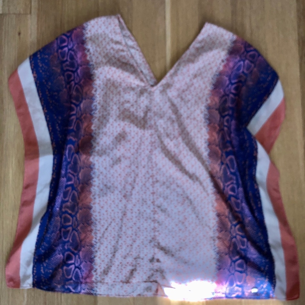 Guess silk top